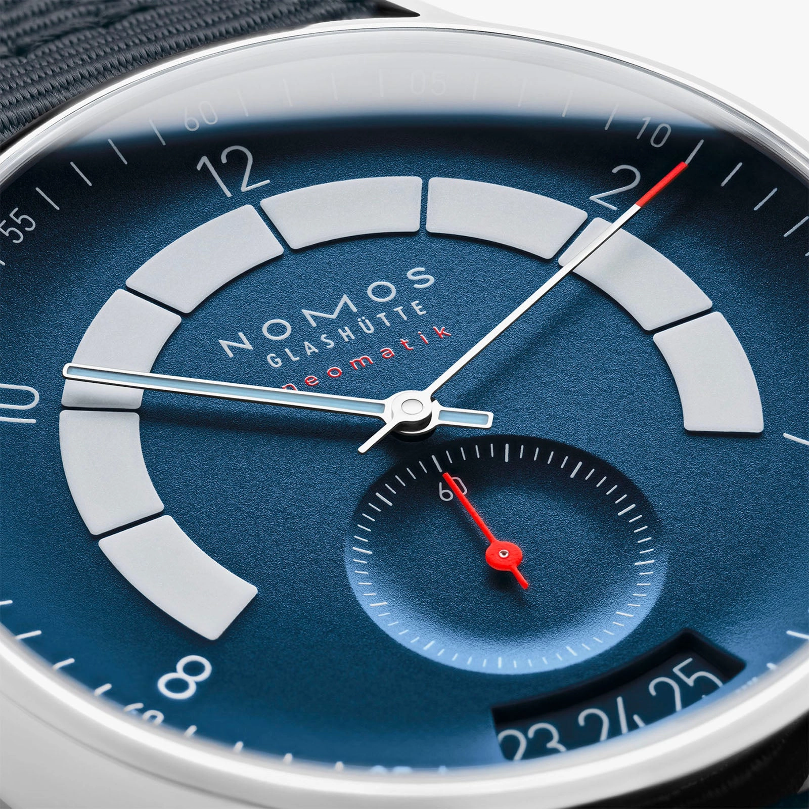 Autobahn Neomatik 41 Date Midnight Blue