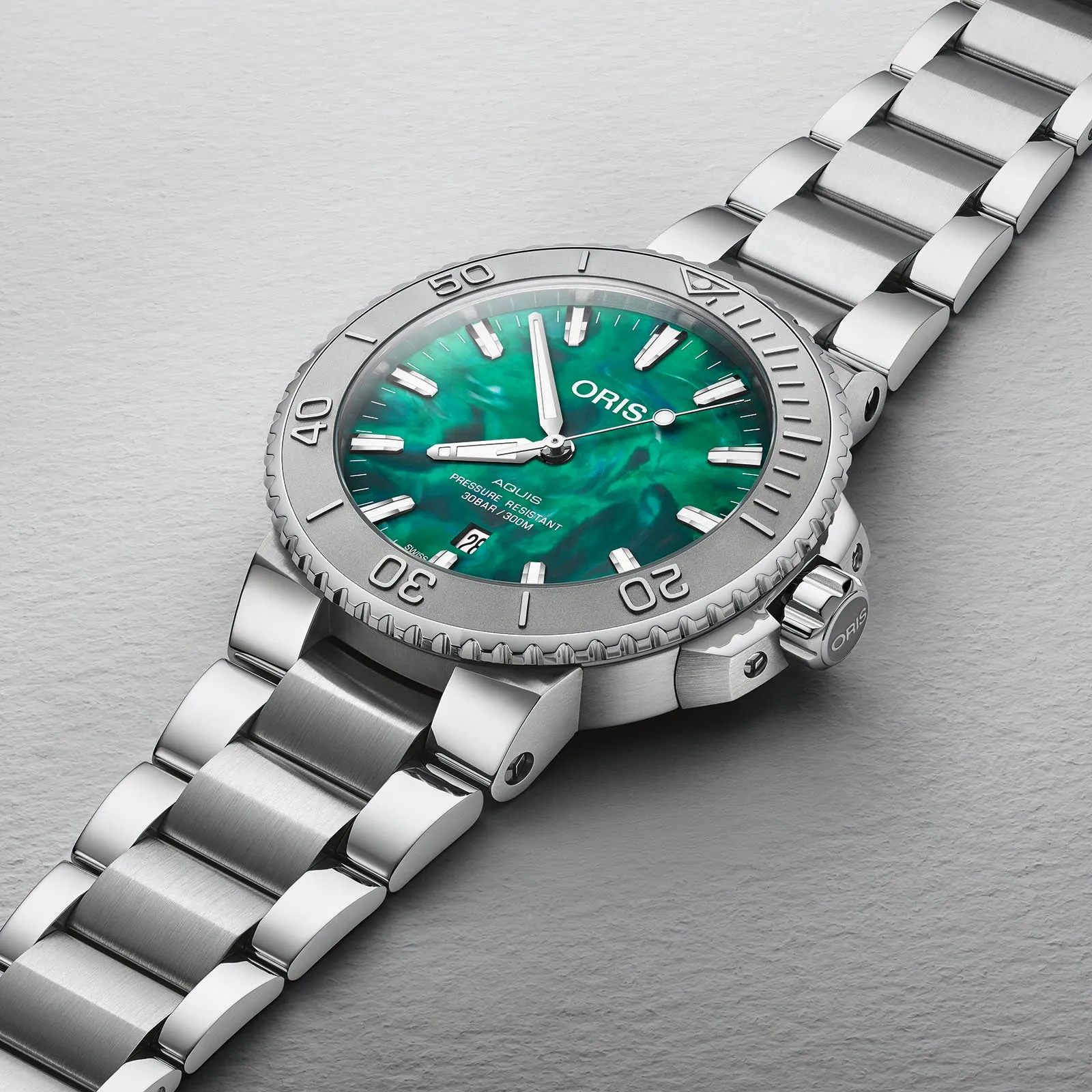 Oris X Bracenet Aquis (43.5mm)